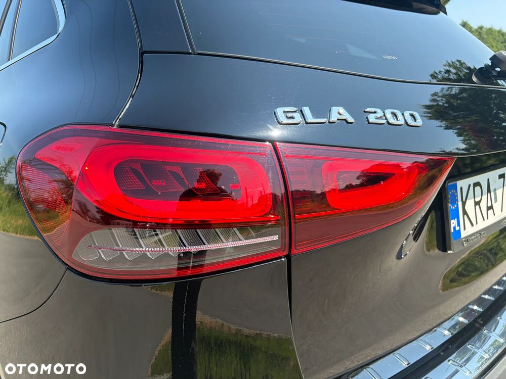 Mercedes-Benz GLA 200 7G-DCT AMG Line - 8