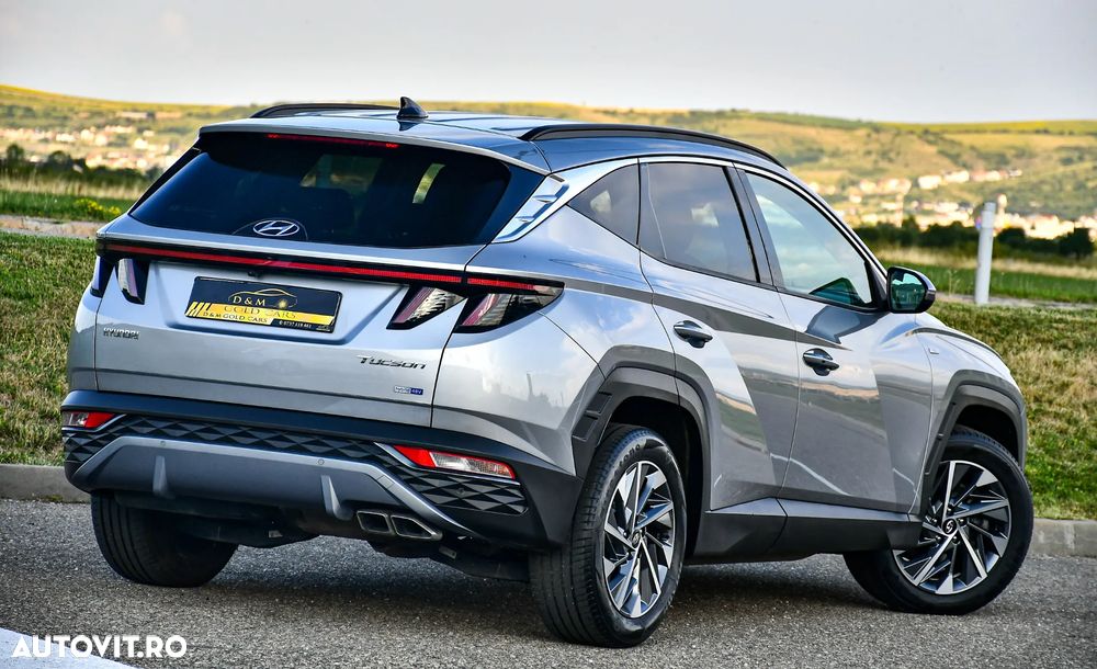 Hyundai Tucson 1.6 CRDi 48V-Hybrid 2WD DCT Trend - 28