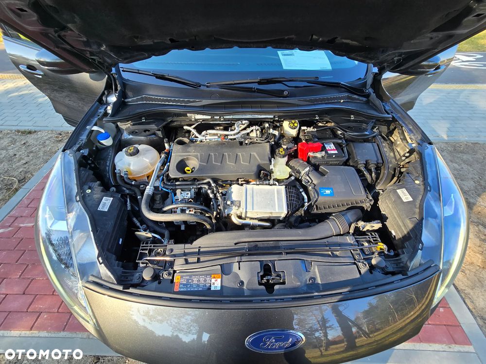 Ford Kuga - 25