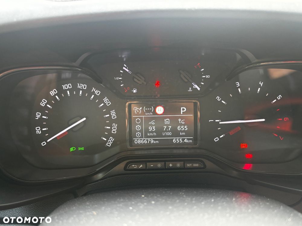 Toyota Proace City - 8