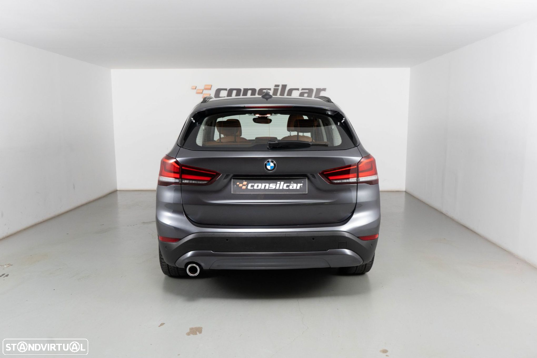 BMW X1 25 e xDrive Corporate Edition - 5