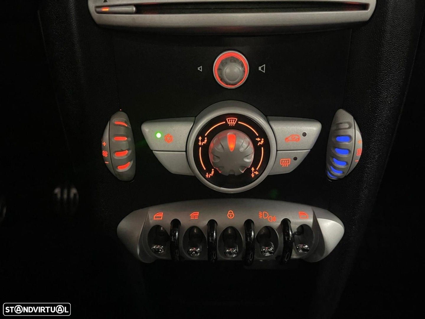 MINI Cabrio Cooper S - 32