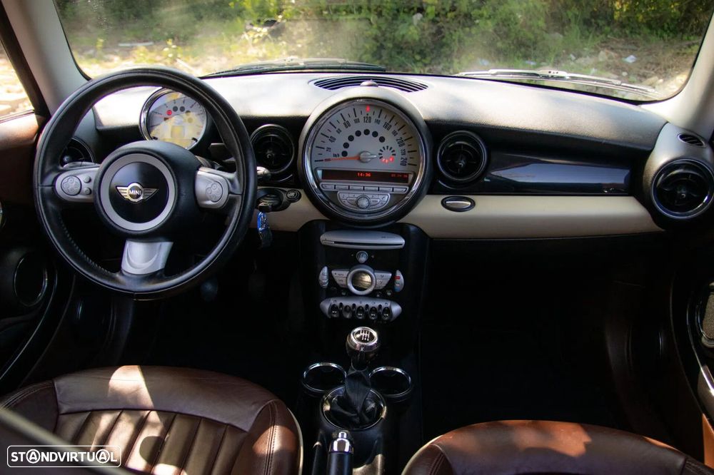 MINI Clubman Cooper D - 2