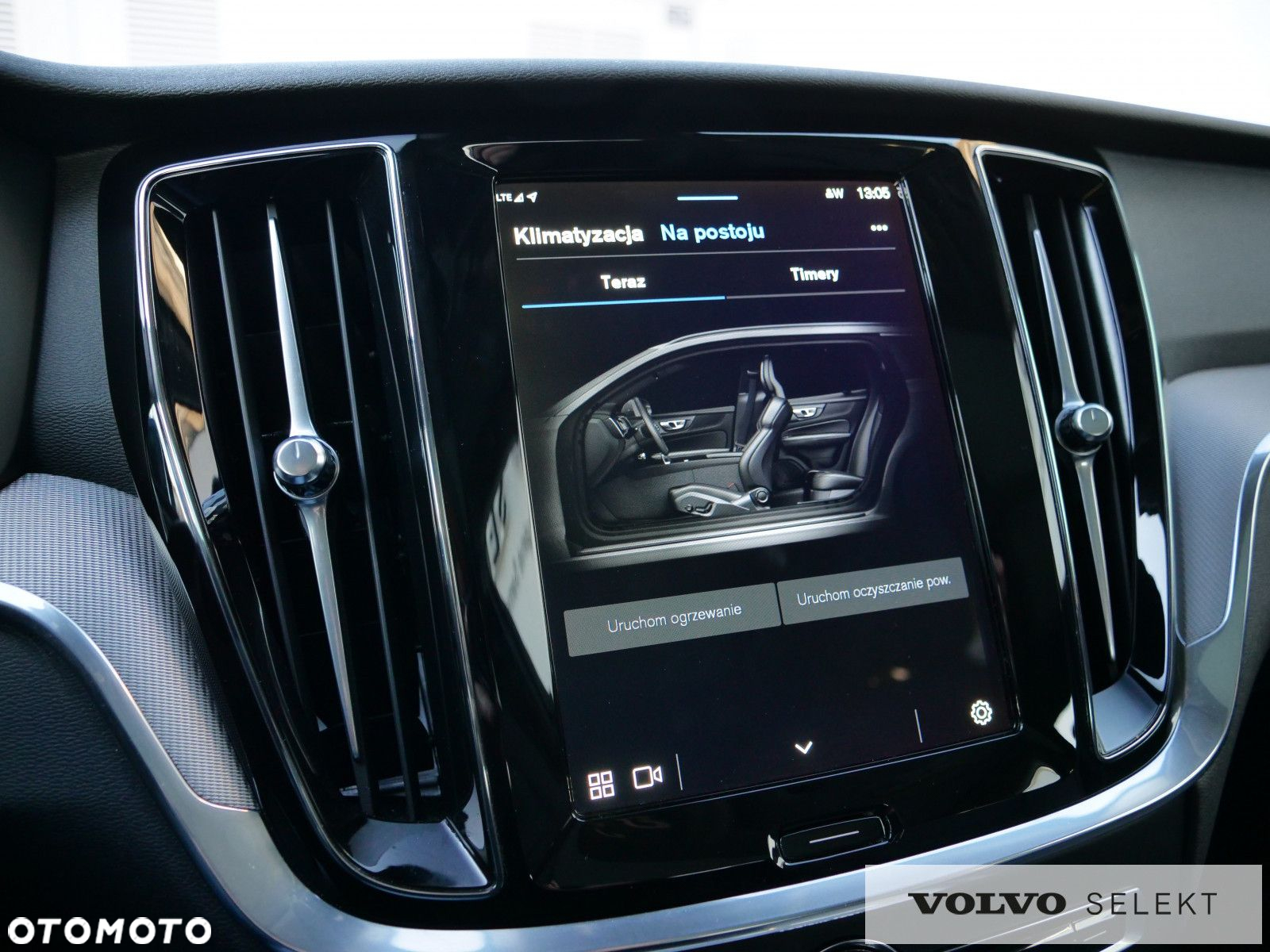 Volvo V60 Cross Country - 29