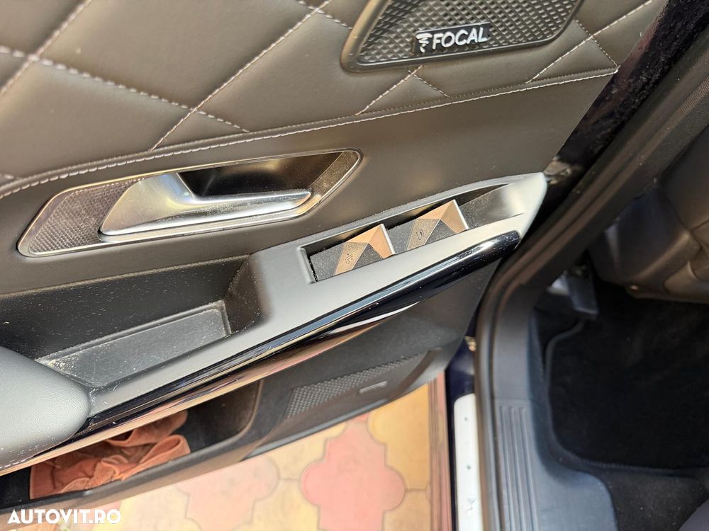 DS Automobiles DS 7 Crossback - 17