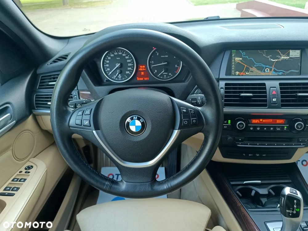 BMW X5 xDrive30d - 29