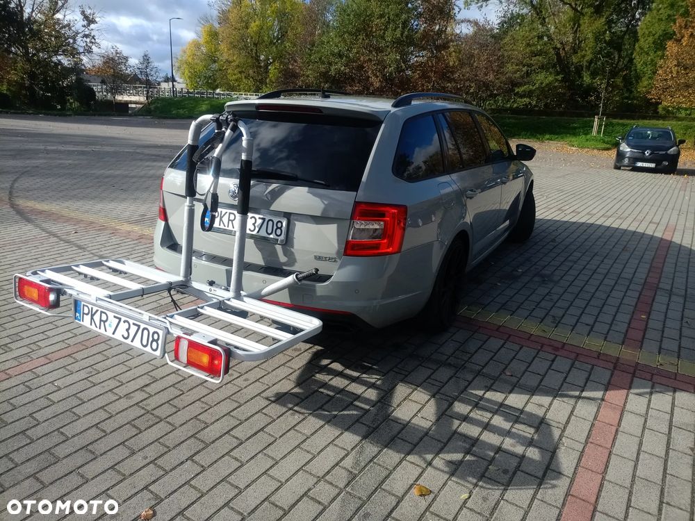 Skoda Octavia 2.0 TDI (Green tec) DSG RS - 11