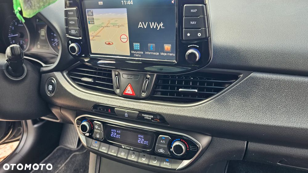 Hyundai i30 1.4 T-GDI Premiere Luxury DCT - 18