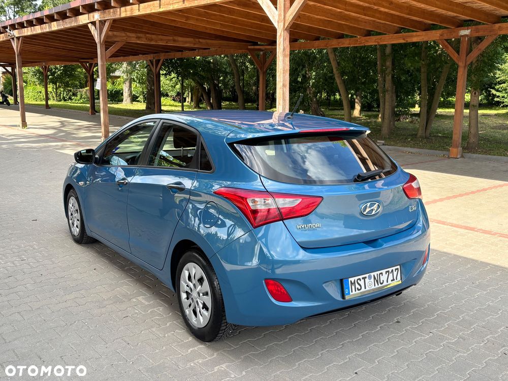 Hyundai i30 1.4 Premium - 6