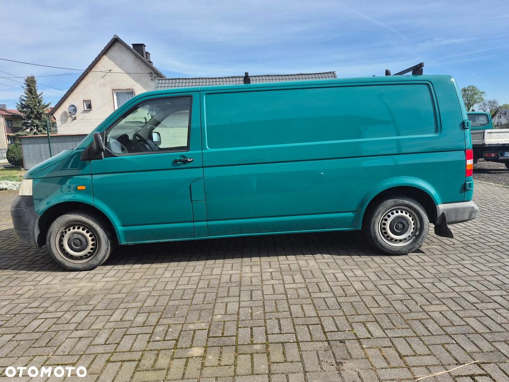 Volkswagen Transporter - 2
