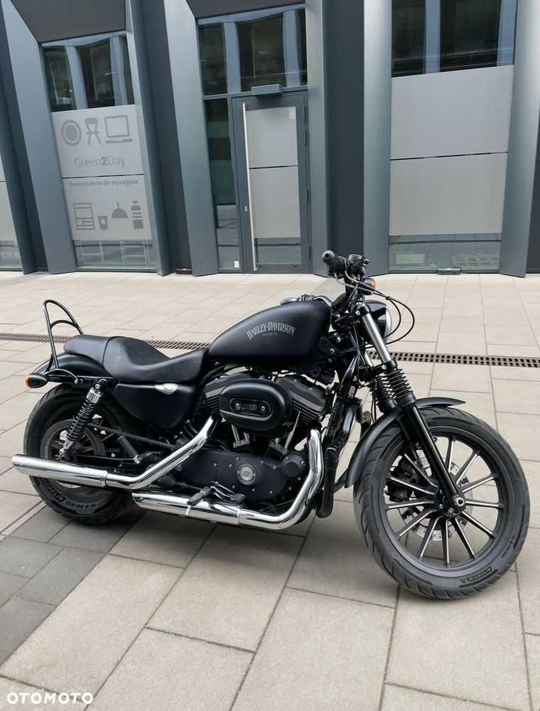 Harley-Davidson Sportster Iron 883 - 11