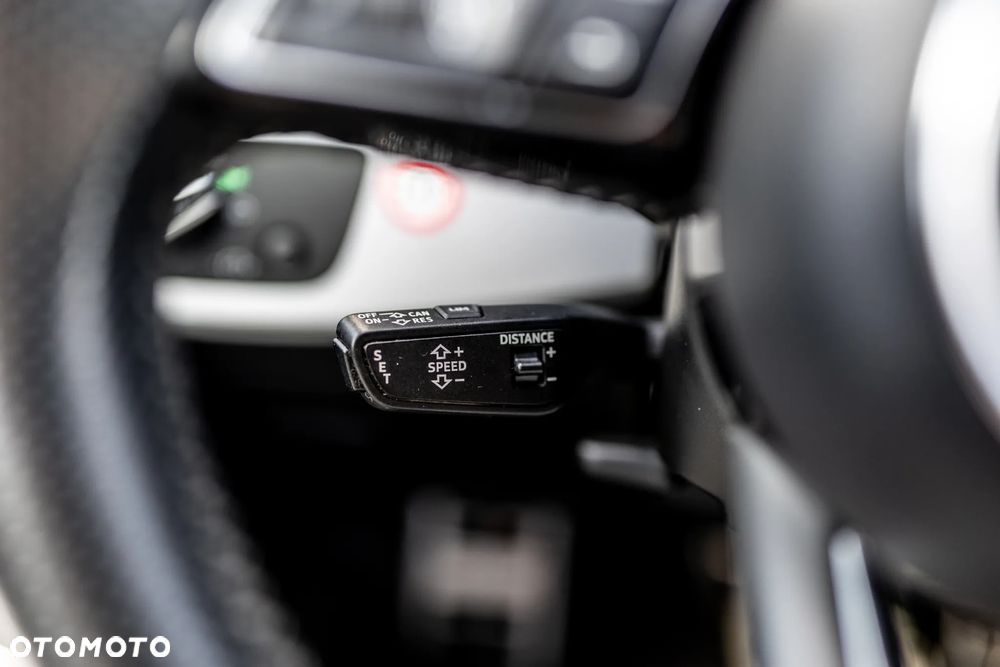Audi A4 Avant 40 TDI S tronic quattro sport - 38