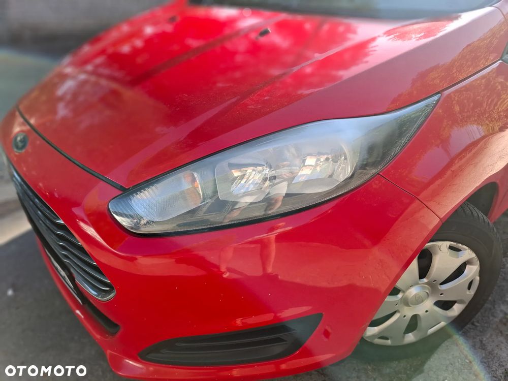 Ford Fiesta 1.25 Ambiente - 24