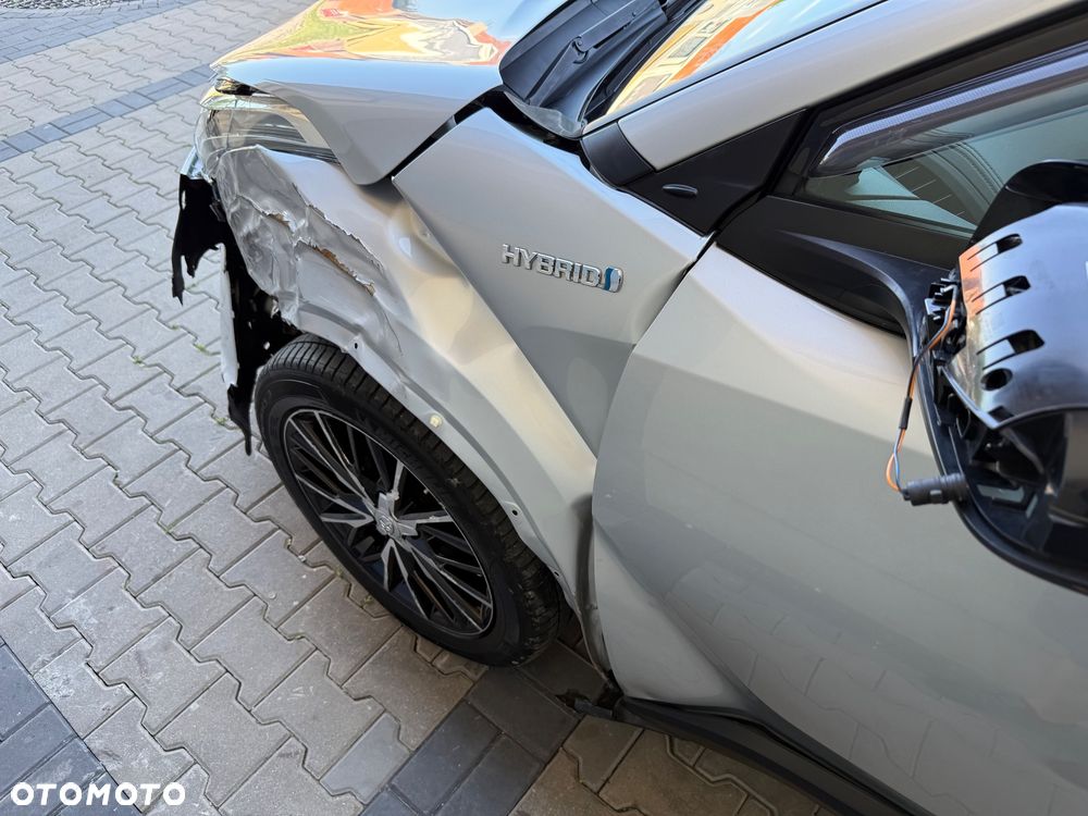 Toyota C-HR Lounge - 22