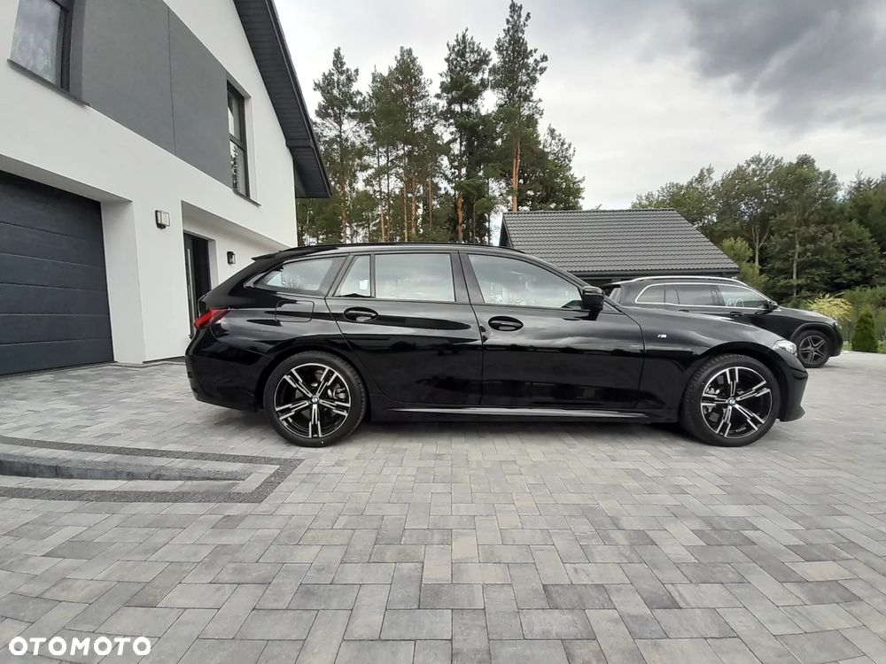 BMW Seria 3 330i xDrive M Sport sport - 11