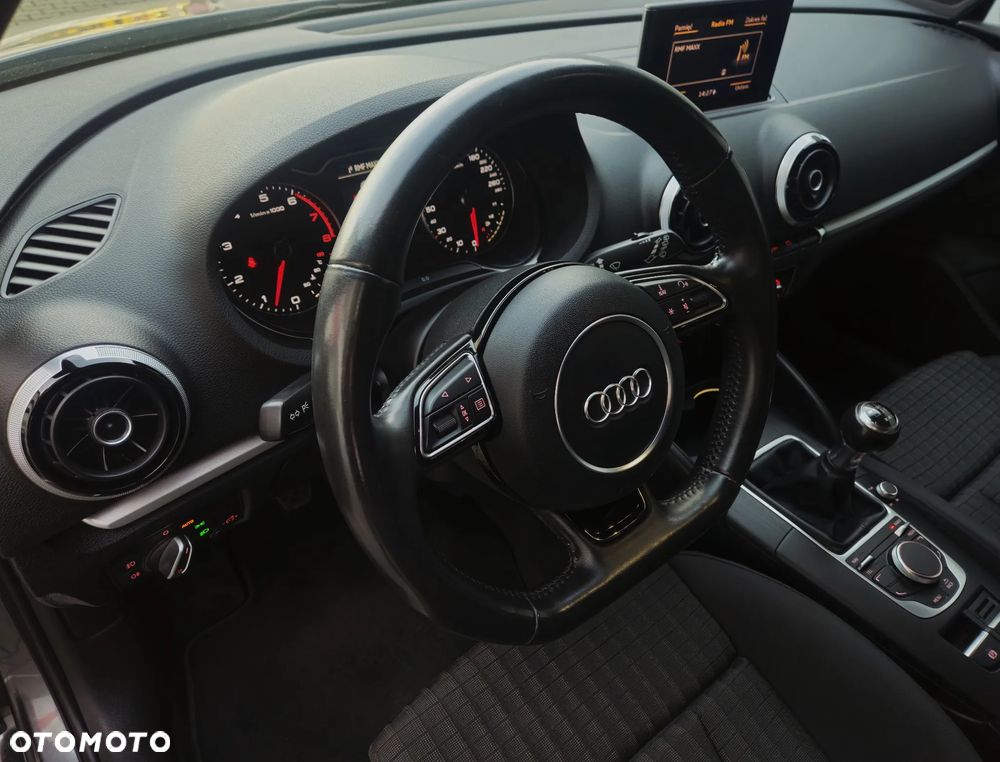 Audi A3 Sportback 1.4 TFSI Attraction - 15