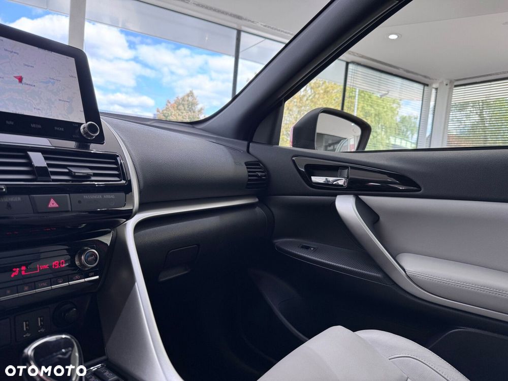 Mitsubishi Eclipse Cross - 30