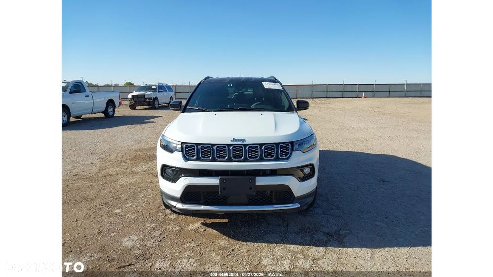 Jeep Compass - 2