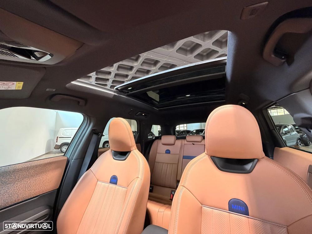 MINI Countryman SE Favoured L - 18