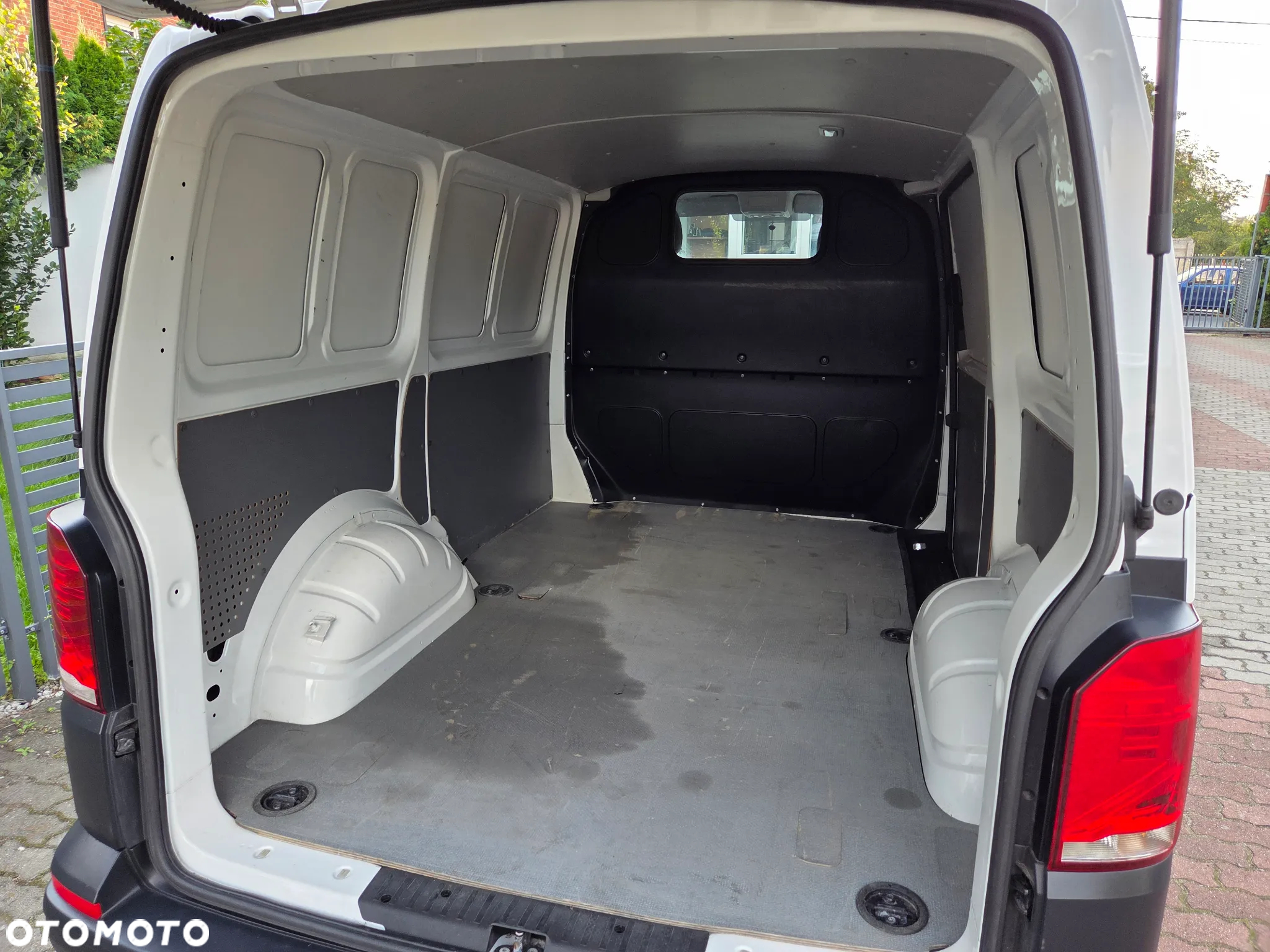 Volkswagen Transporter TDI Kurz Plus - 22