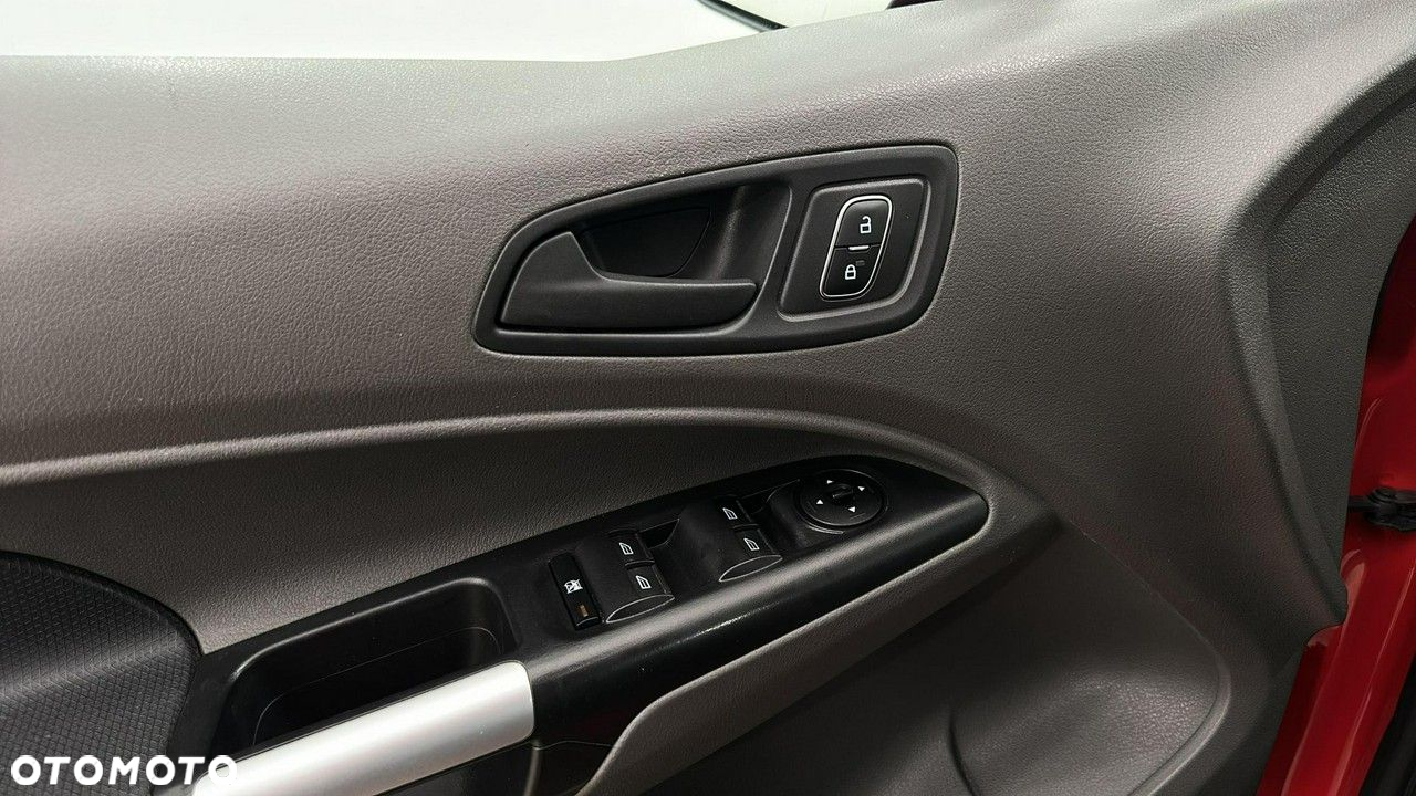 Ford Transit Connect - 14