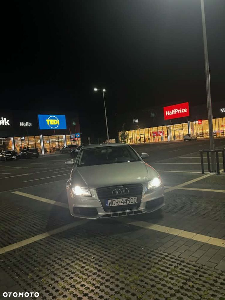 Audi A4 Limousine - 2