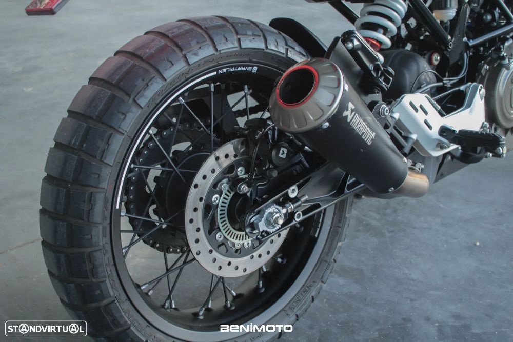 Husqvarna Svartpilen 401 - 20