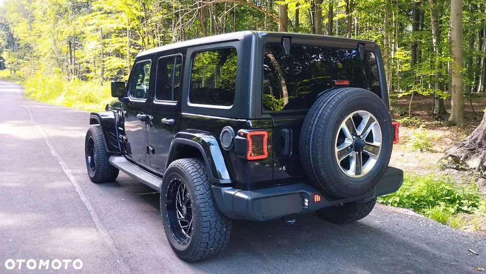 Jeep Wrangler Unlimited 3.6 Automatik Sahara - 4