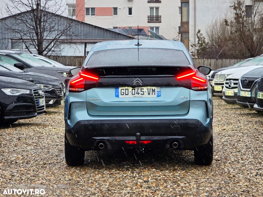 Citroën C4 PureTech 130 Stop&Start EAT8 SHINE - 11