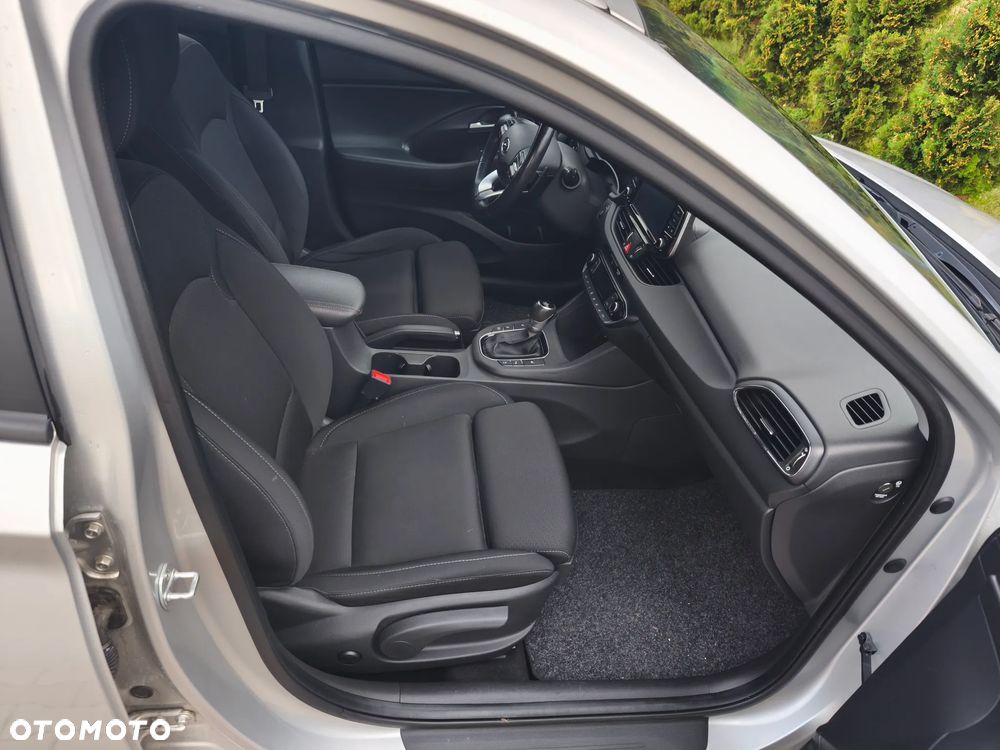 Hyundai i30 - 17