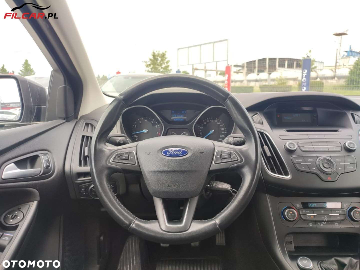 Ford Focus - 10