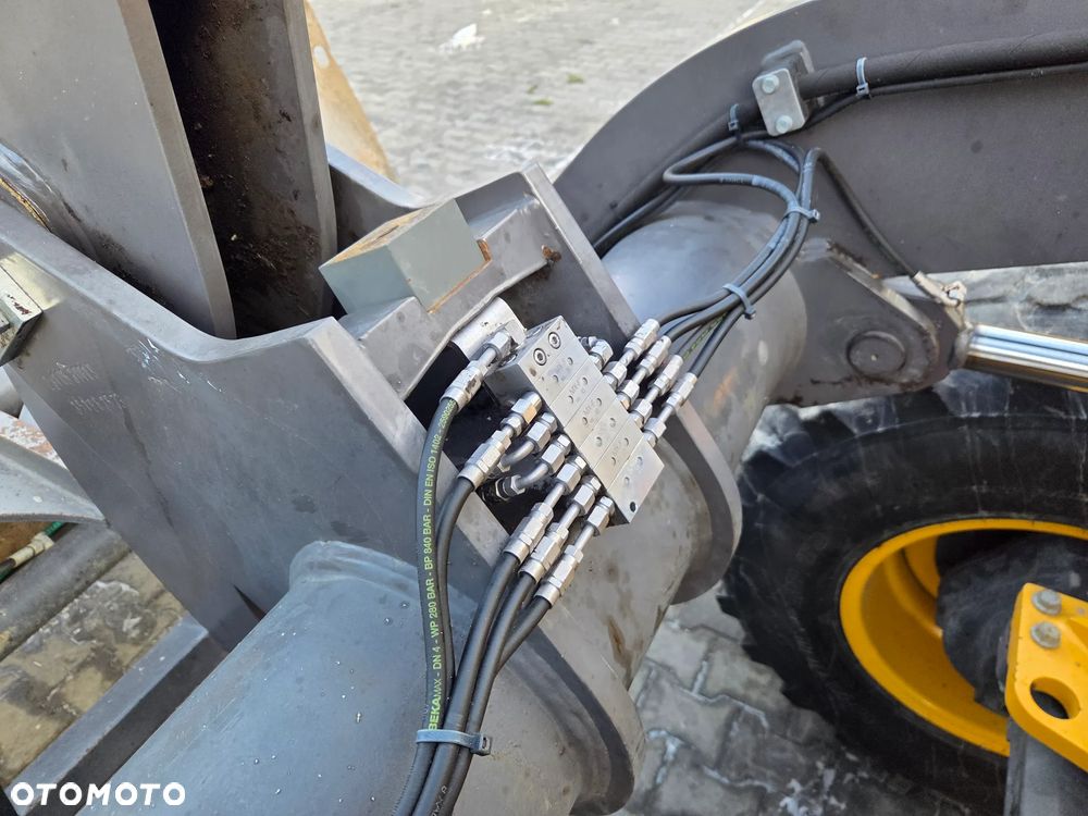 Volvo Volvo L30G - 11