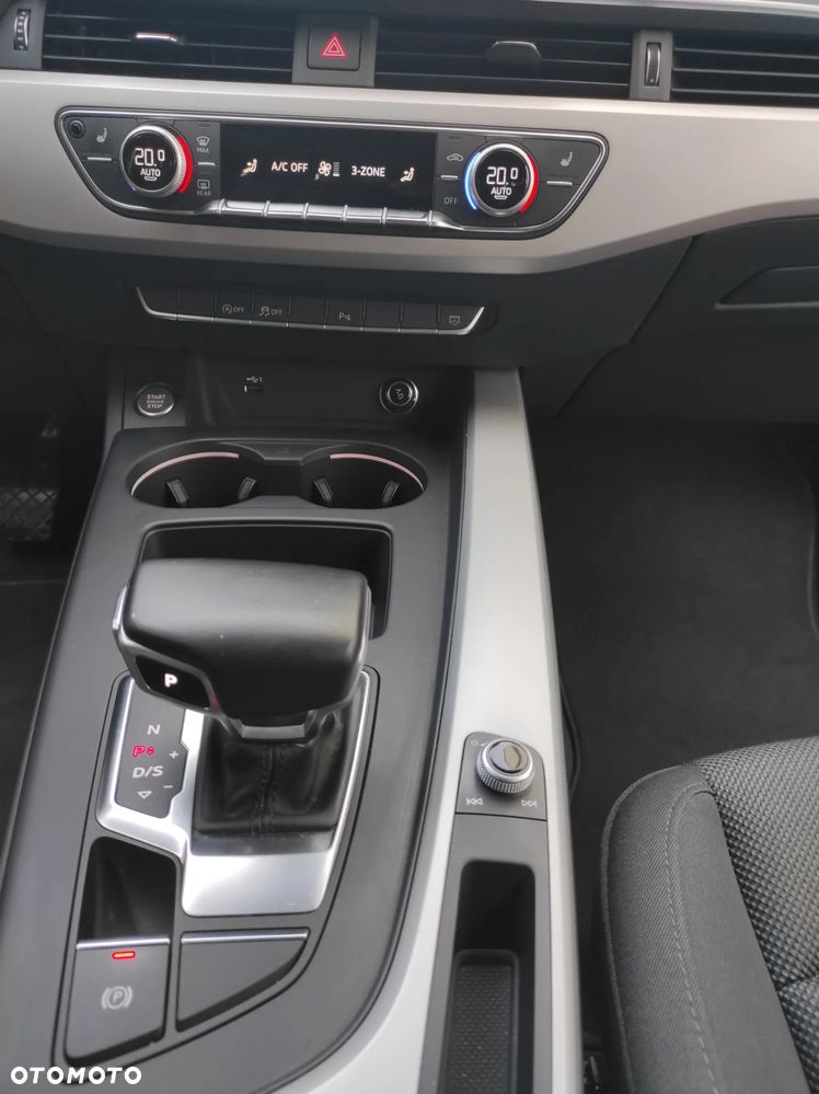 Audi A4 Limousine 35 TFSI mHEV Advanced S tronic - 15