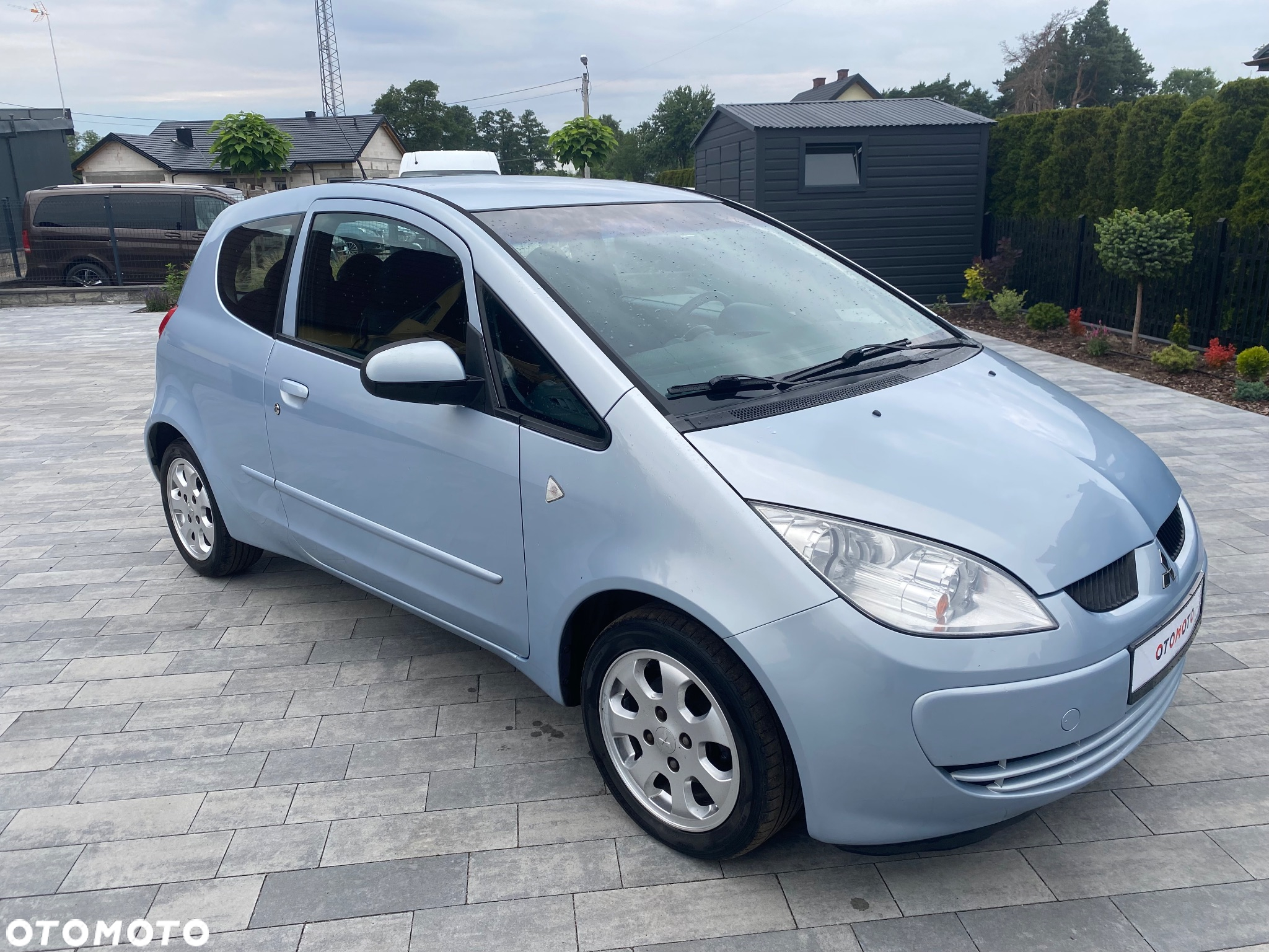 Mitsubishi Colt 1.3 Inform - 2