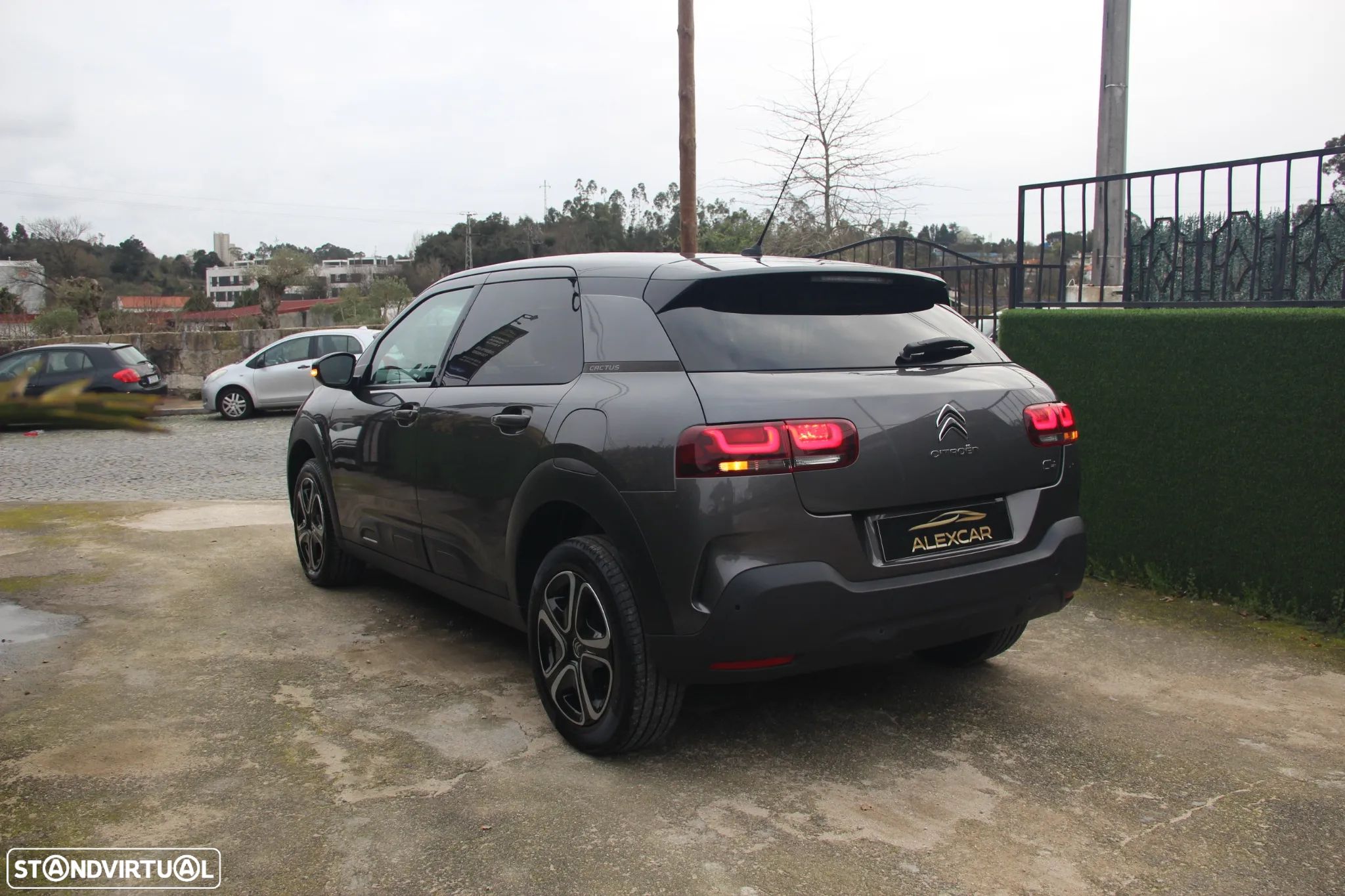 Citroën C4 Cactus 1.2 PureTech Shine - 5