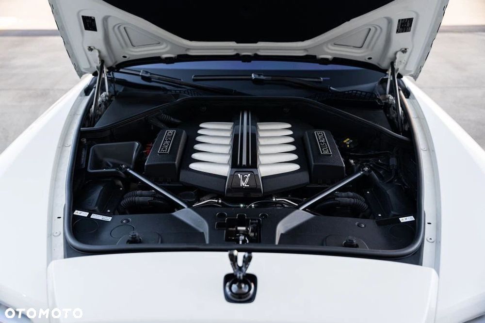 Rolls-Royce Wraith Black Badge - 36