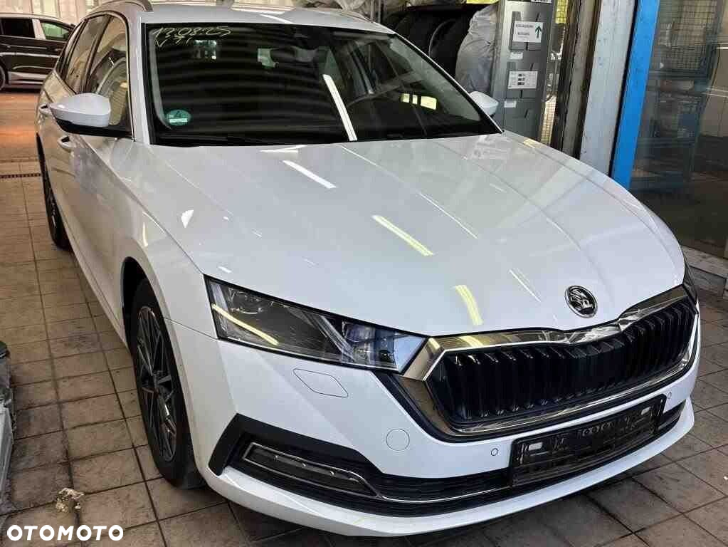 Skoda Octavia - 3
