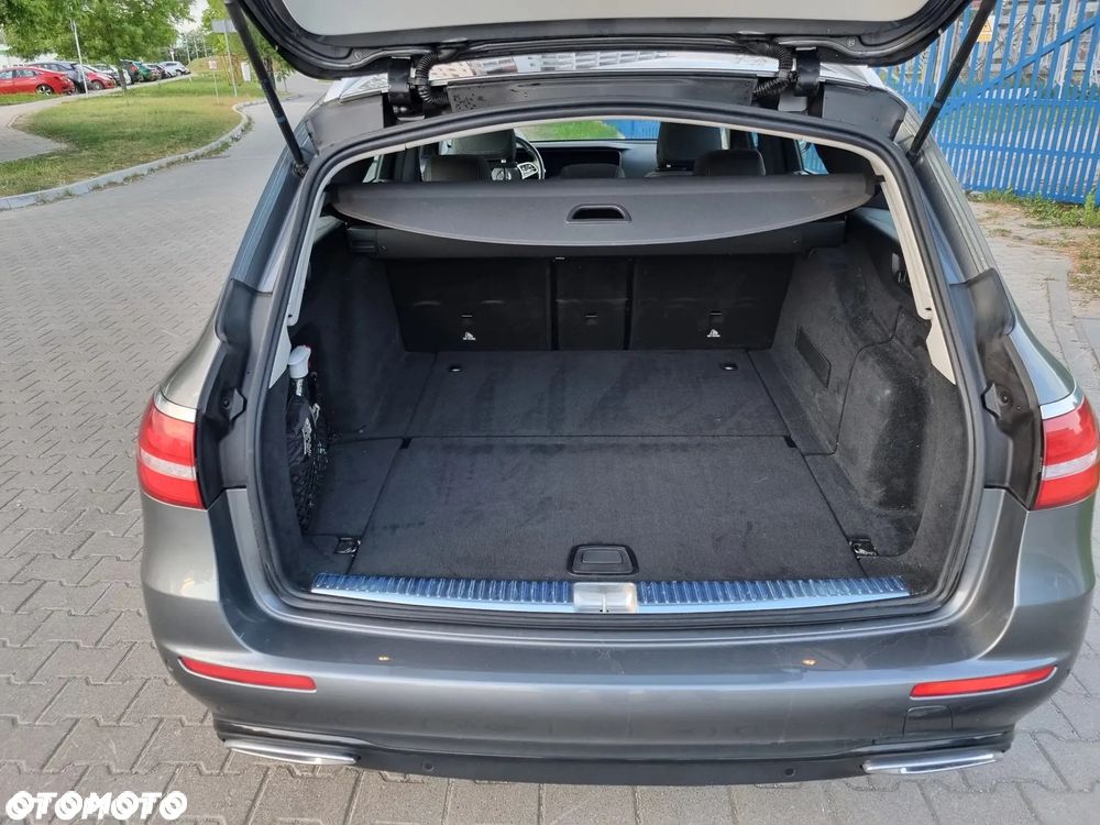 Mercedes-Benz Klasa E 220 d Business Edition 9G-TRONIC - 16
