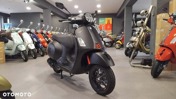 Vespa GTS