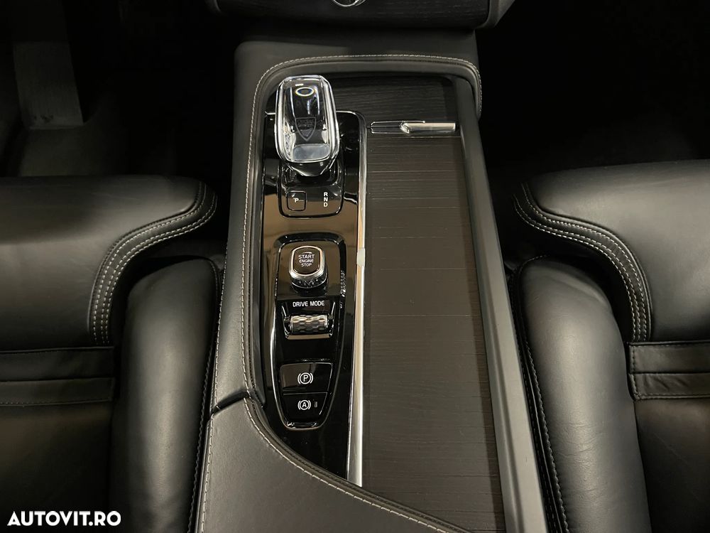 Volvo XC 90 Recharge T8 eAWD Inscription - 26