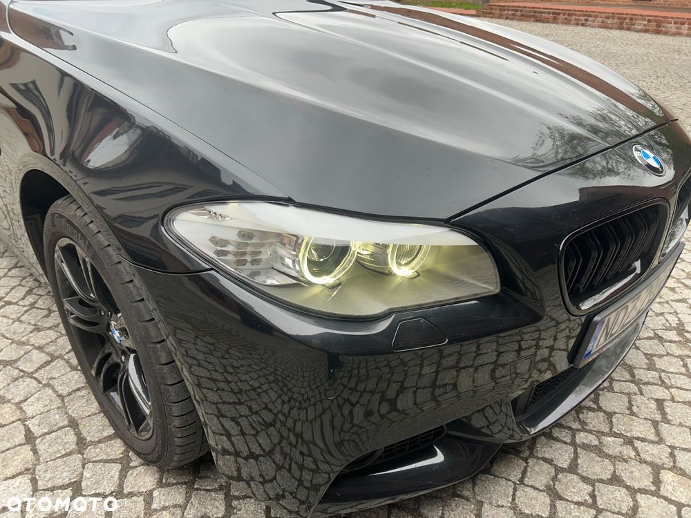 BMW Seria 5 535d xDrive - 11
