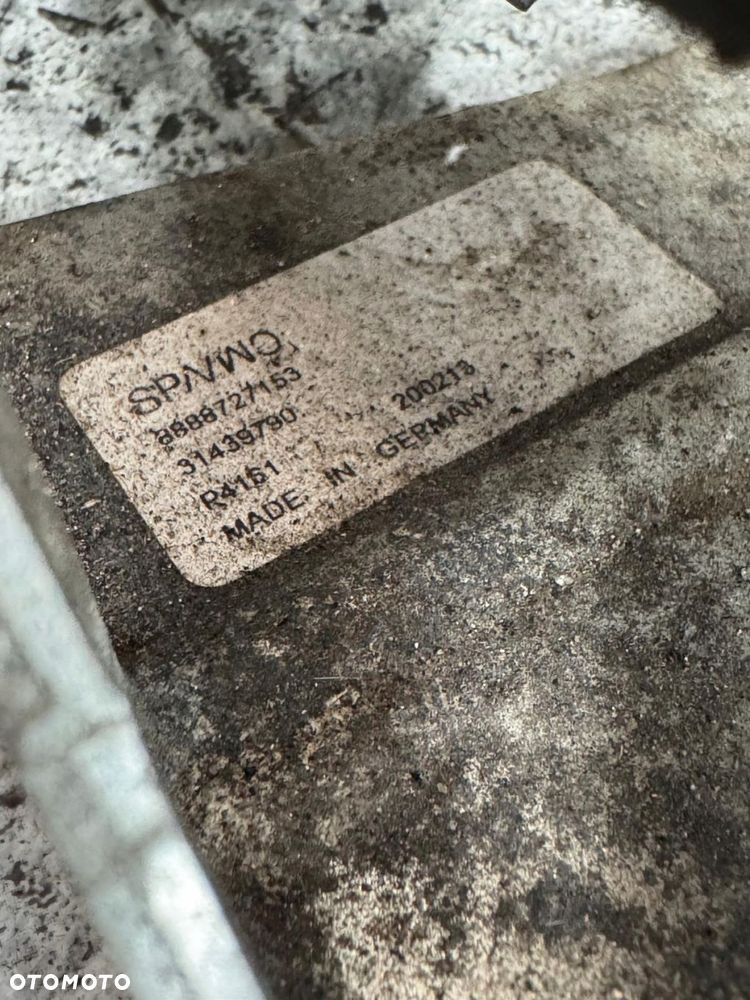 pompa wody przewody volvo xc40 2017-2024 31439790 31686818 32222093 2.0 d4 - 4