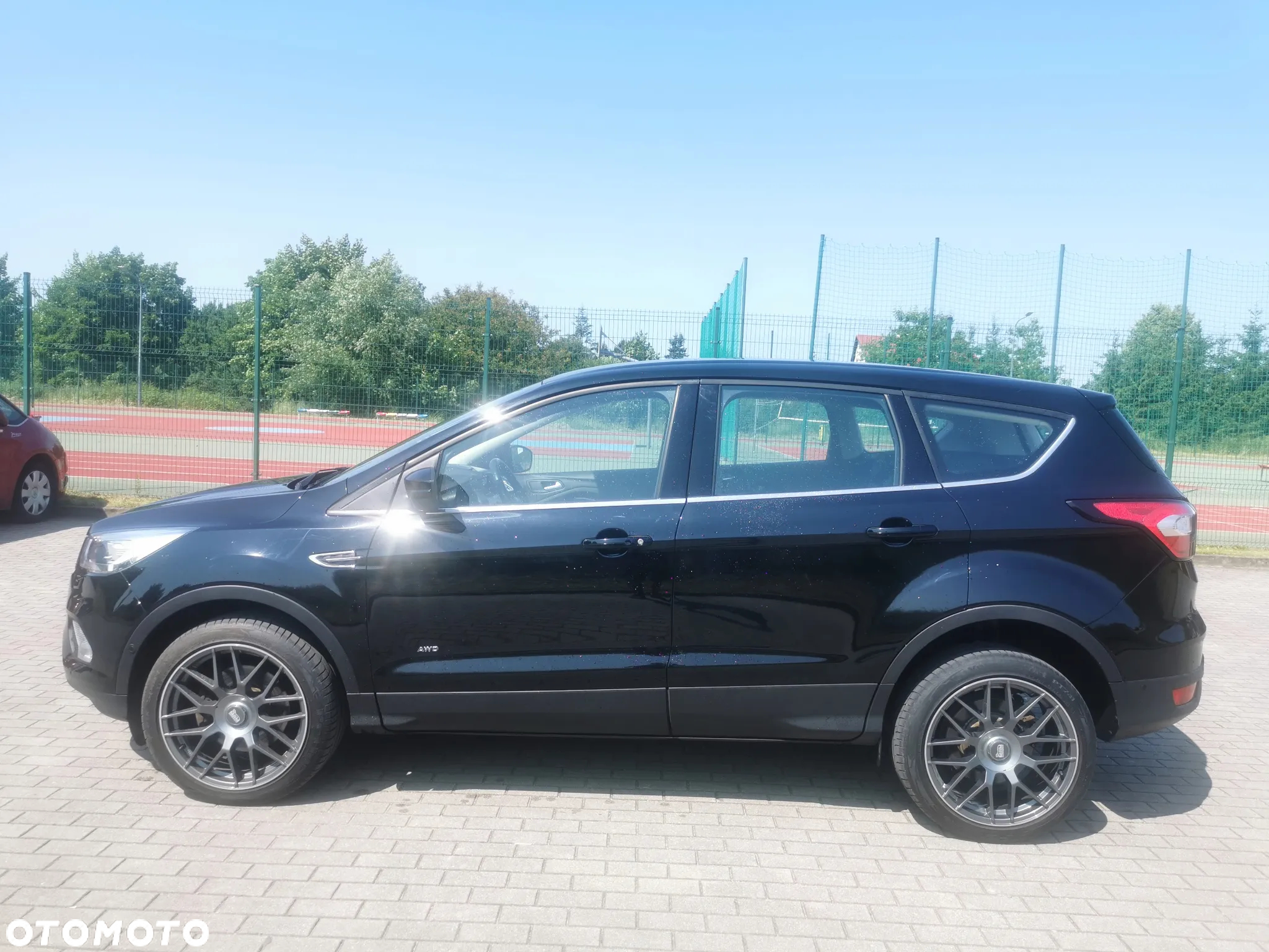 Ford Kuga 2.0 TDCi 4x4 Titanium - 3