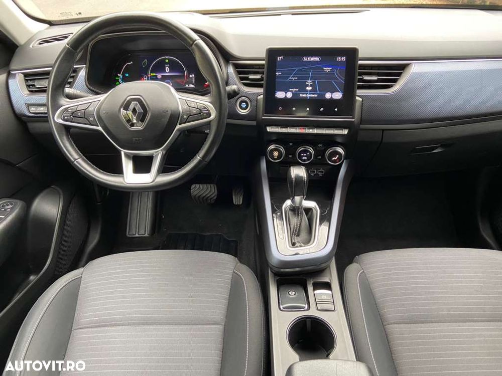 Renault Arkana E-TECH 145 Evolution - 21