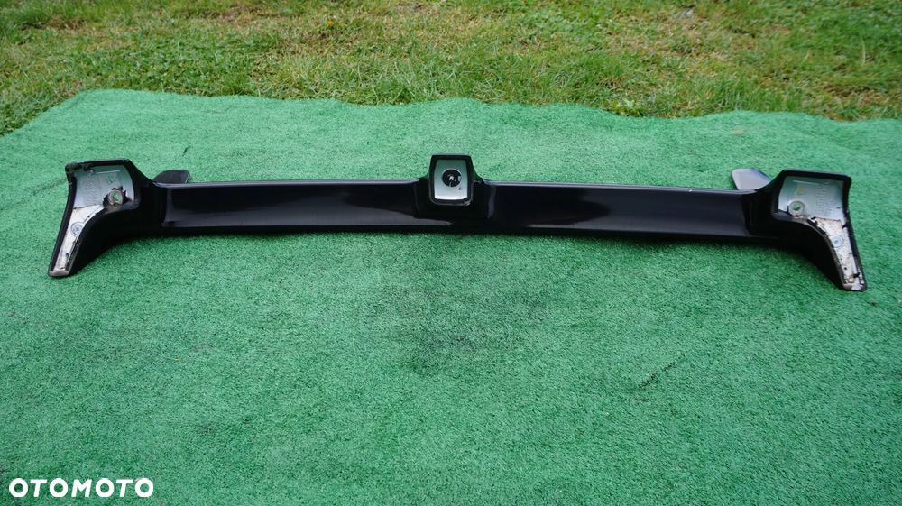 Mitsubishi Pajero IV 3.2 DID spojler lotka dokladka tylnej klapy  oryginal - 2