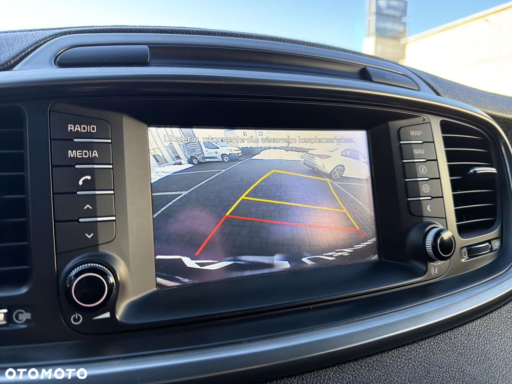 Kia Sorento 2.0 CRDI L - 19