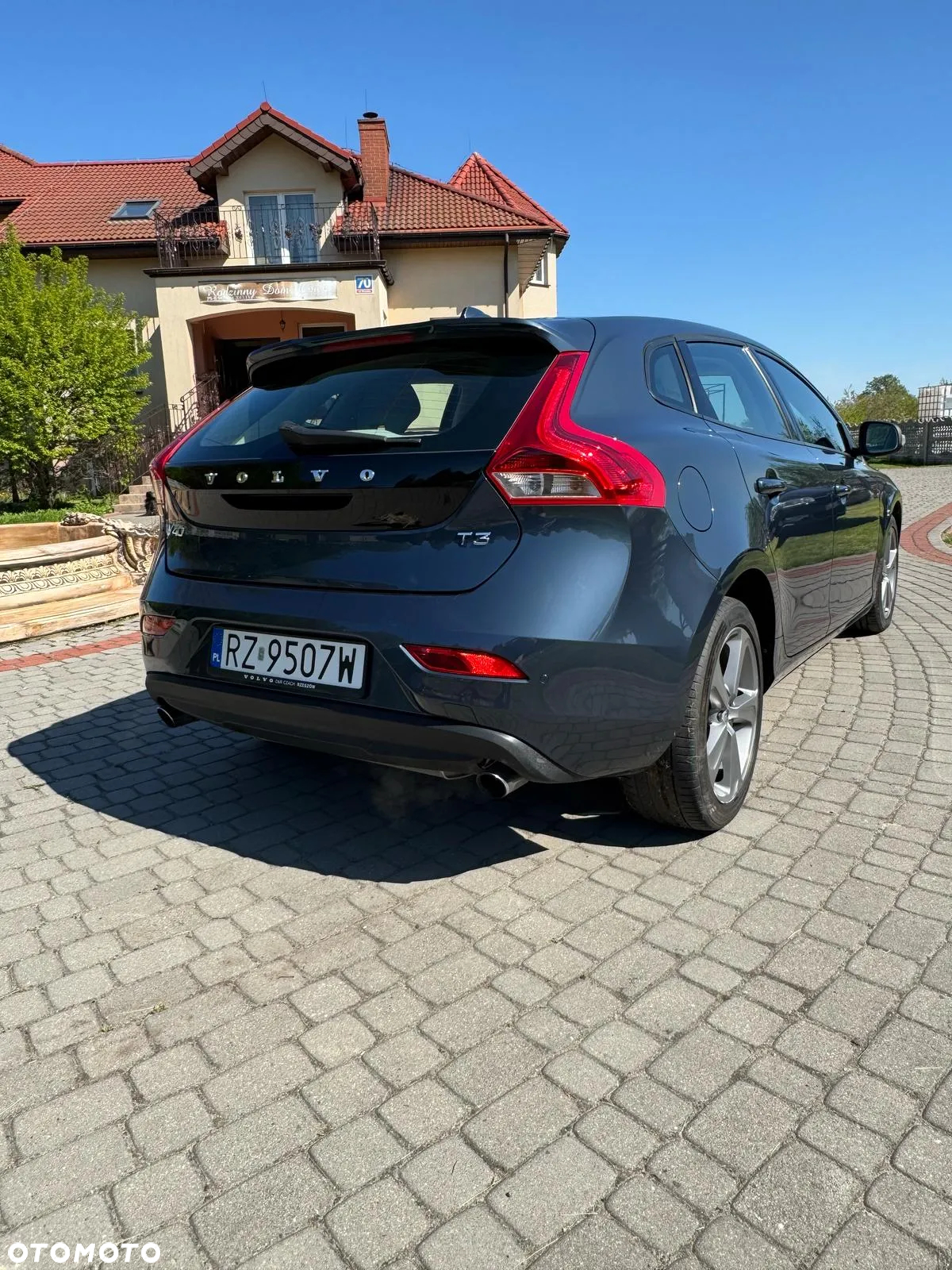 Volvo V40 T3 Drive-E Kinetic - 13