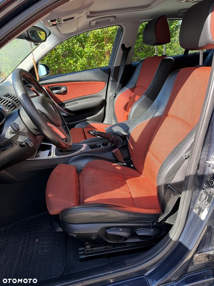 BMW Seria 1 118d - 28