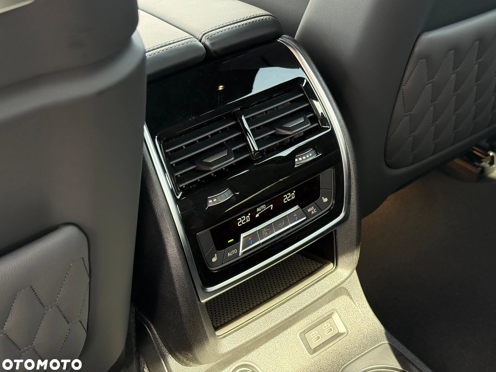 BMW X7 - 30