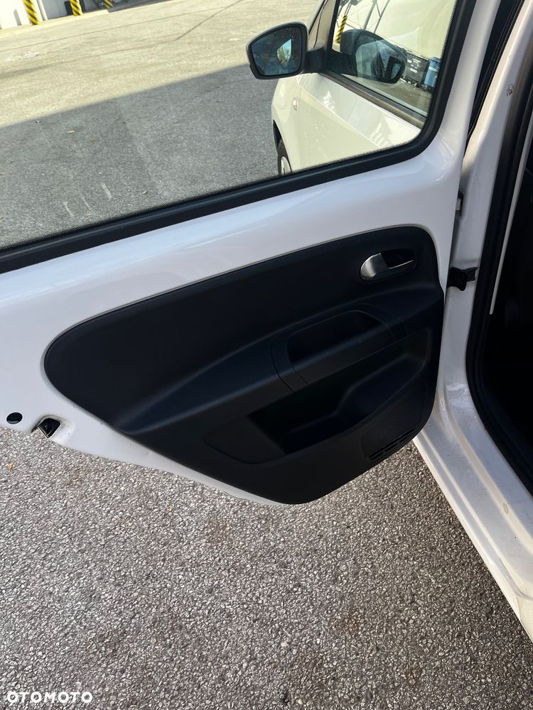 Volkswagen up! 1.0 White Style - 13